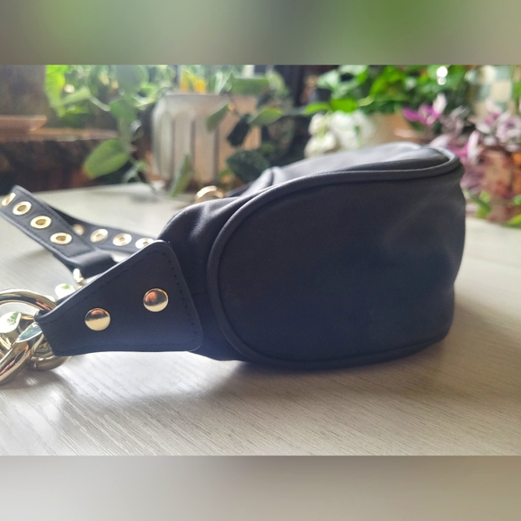 True Religion Chain Shoulder Bag - Picture 5 of 7